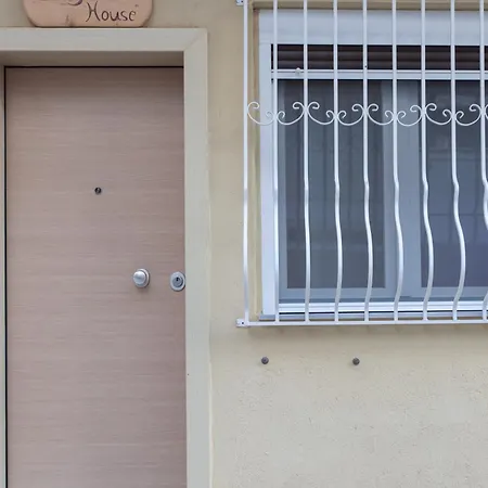 Apartment Bs House